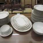 677 6053 DINNERWARE